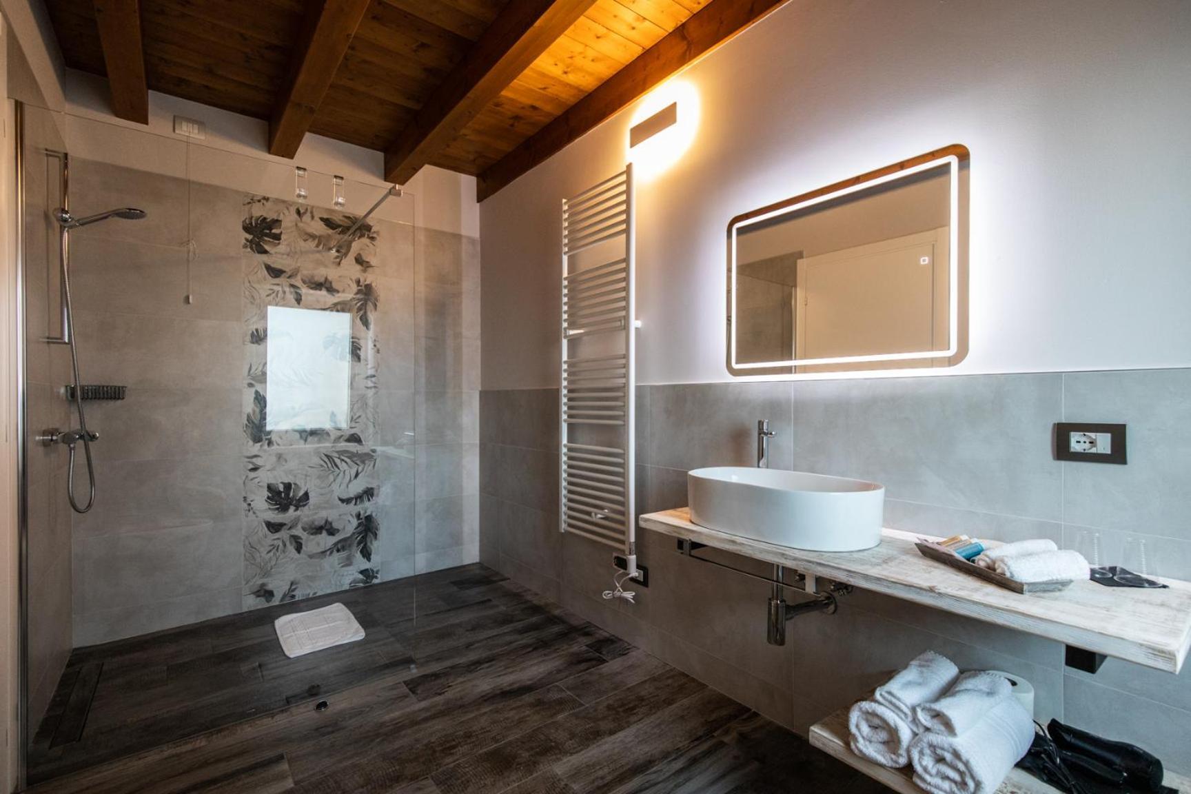 Atmosfere Charme & Country Otel Borgo San Mauro Dış mekan fotoğraf